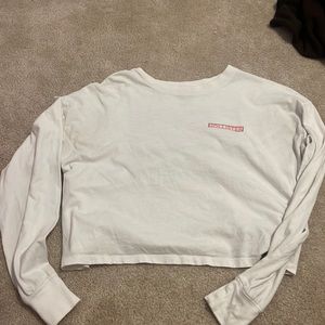 Loose fit white long sleeve crop top from Hollister.
